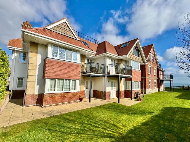 Flat for sale in Swanage, East Dorset