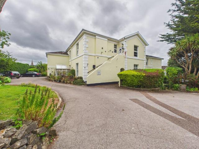 Flat for sale in Babbacombe