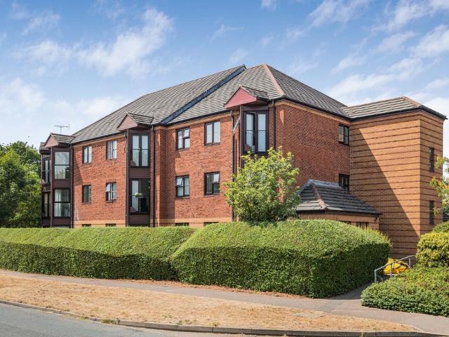 Flat for sale in Welwyn Garden City, Welwyn Hatfield