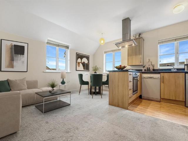 Flat for sale in Chichester, Littlecote