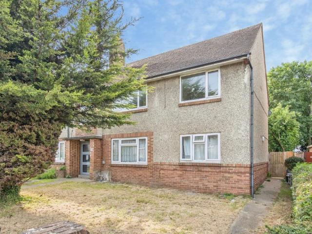 Flat for sale in Upper Dovercourt, Dale Hill