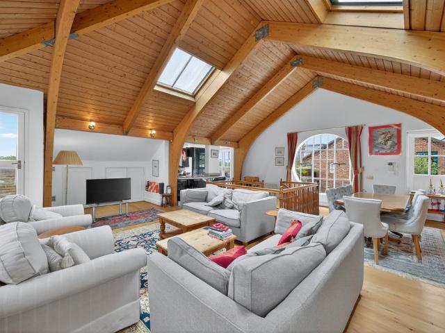 Flat for sale in Wapping, Isle Of Man