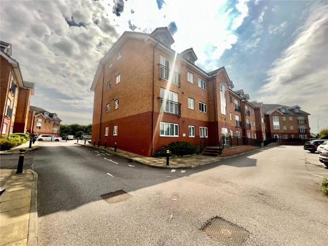 Flat for sale in Orrell Park, Calderstones