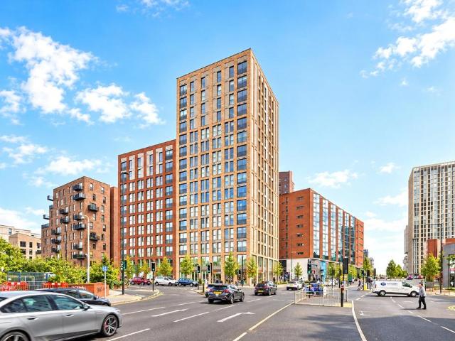 Flat for sale in New Islington, Manchester