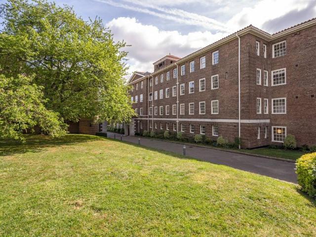 Flat for sale in Southfields, Isle Of Man
