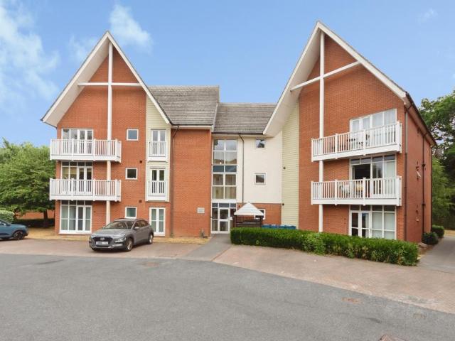 Flat for sale in West Midlands