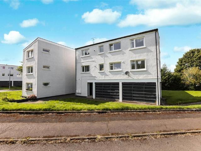 Flat for sale in The Village, Barassie