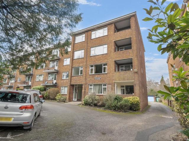 Flat for sale in Bevois Mount, Southampton