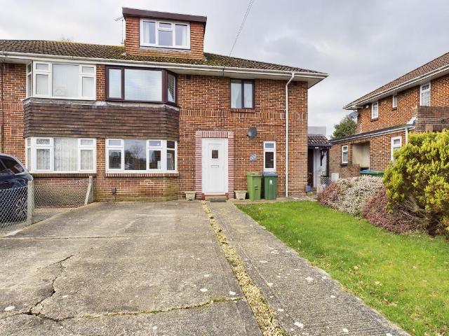 Flat for sale in Hill Park, Fareham