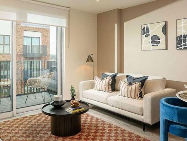 Flat for sale in North Watford
