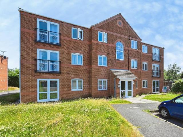 Flat for sale in East Midlands