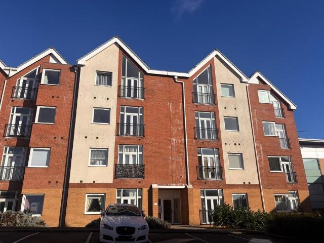 Flat for sale in Stockton-on-Tees, Tees Valley