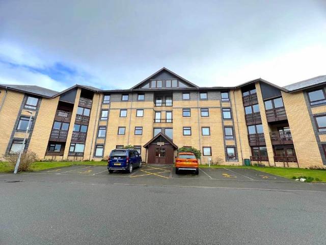 Flat for sale in Waun Fawr, Wales