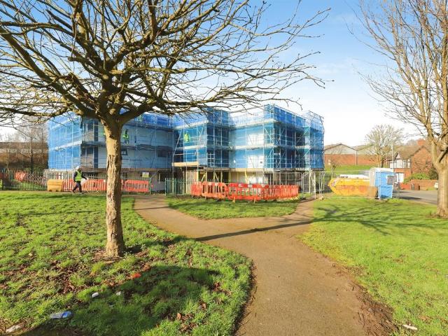 Flat for sale in Ettingshall, West Midlands