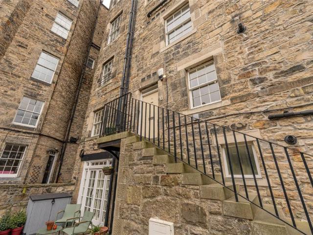 Flat for sale in New Town, Scotland