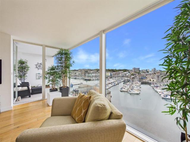 Flat for sale in Barbican, Plymouth
