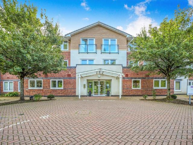 Flat for sale in Heyeswood Retirement Village, St Helens