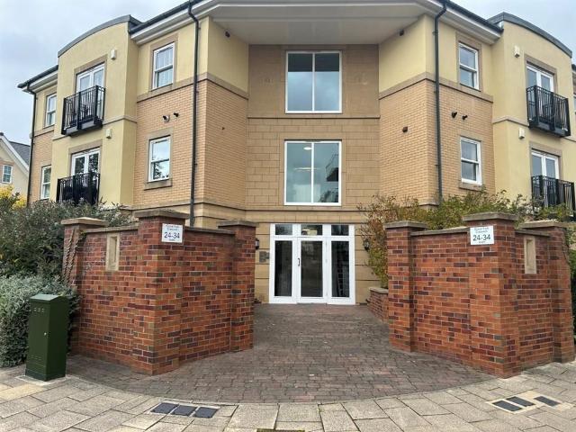 Flat for sale in South Gosforth, Newcastle upon Tyne