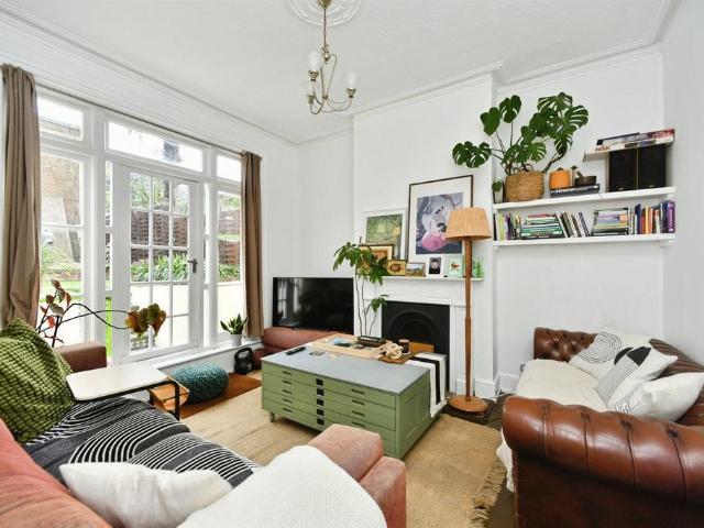 Flat for sale in Round Hill, Isle Of Man