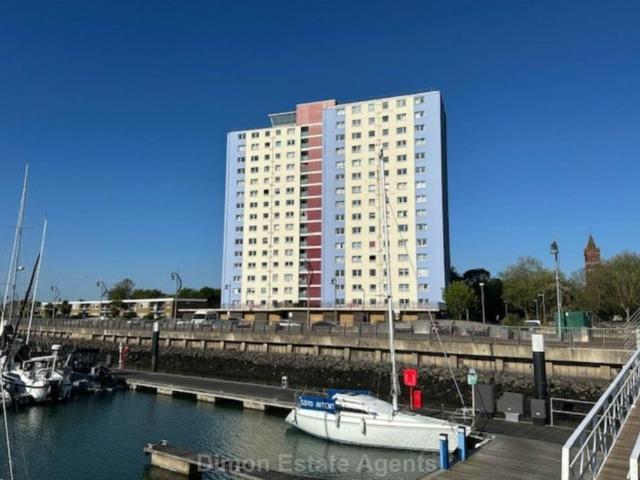 Flat for sale in Priddy's Hard, Middlecroft