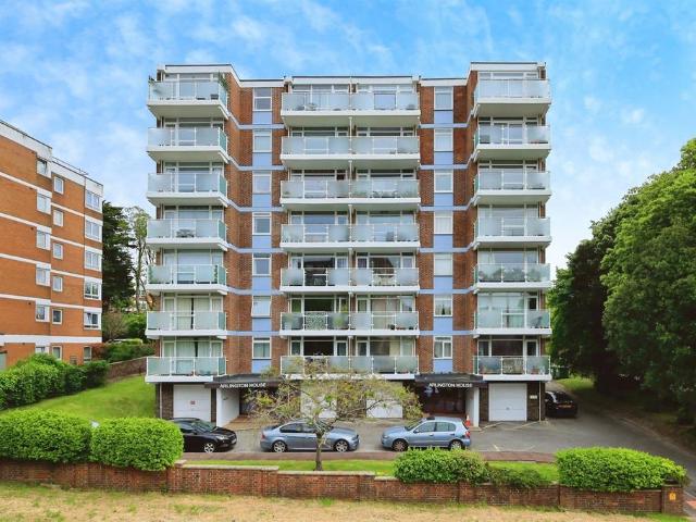 Flat for sale in Upperton, Eastbourne