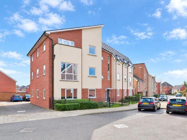 Flat for sale in New Duston, Duston