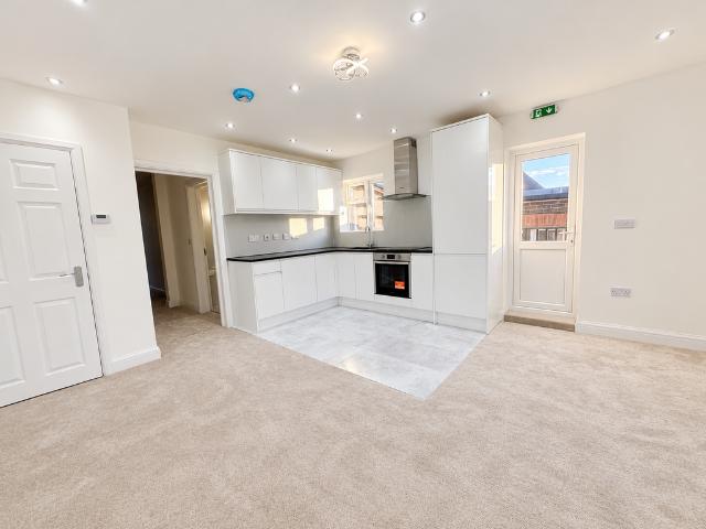 Flat for sale in Heathfield, Wealden