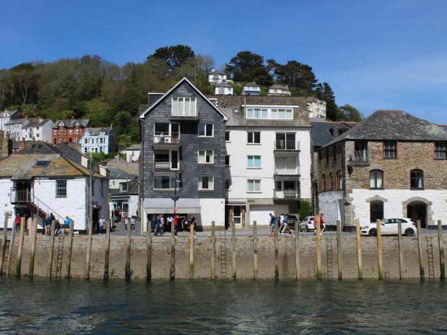 Flat for sale in Plaidy, Looe