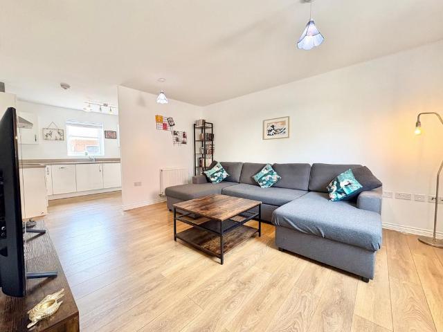 Flat for sale in Bletchley and Fenny Stratford, Bletchley