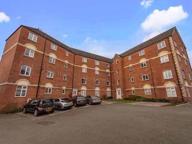 Flat for sale in Wales