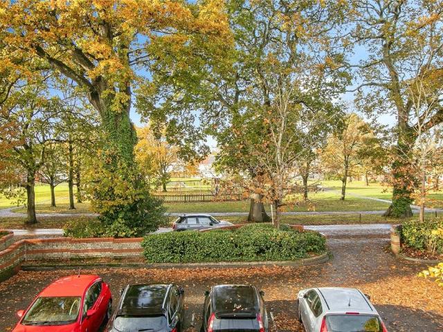 Flat for sale in Queens Park, Bournemouth