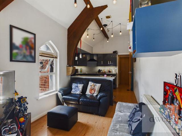 Flat for sale in Armley, West Yorkshire