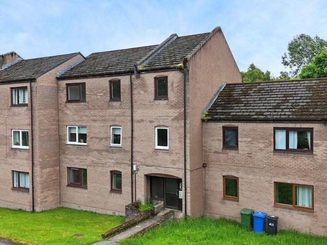 Flat for sale in Lentran, Scotland