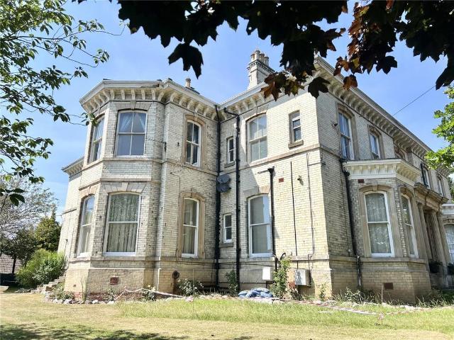 Flat for sale in Grimsby, North East Lincolnshire