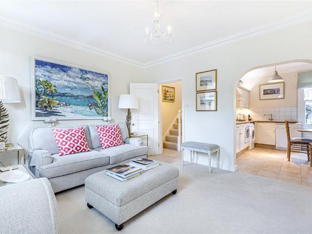 Flat for sale in Sands End, Greater London
