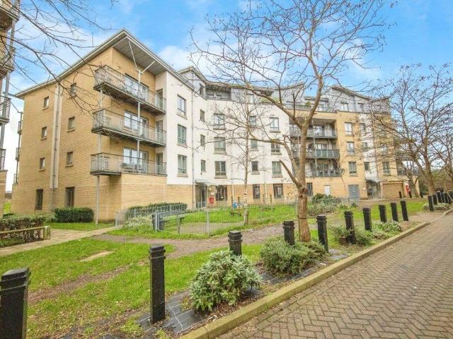 Flat for sale in The Dales, Key Street