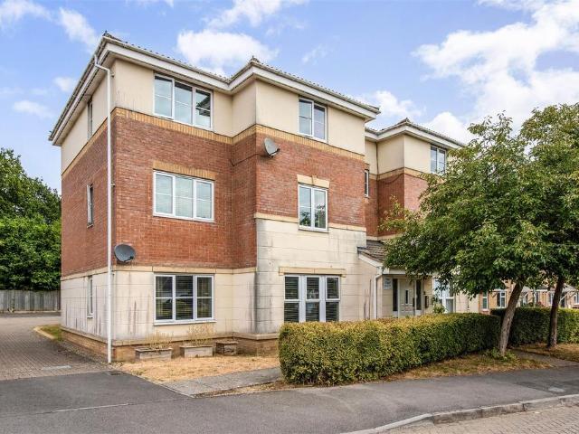 Flat for sale in Burghclere Down, Barton Stacey