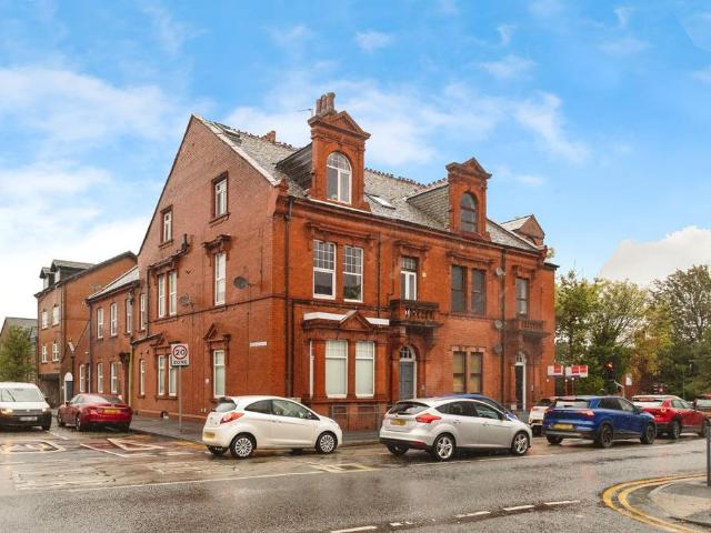Flat for sale in Castle Hall, Greenheys