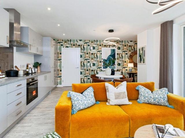 Flat for sale in Maidenhead, Isle Of Man