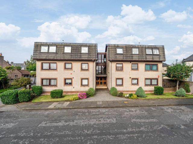 Flat for sale in Hayfield, Kirkcaldy