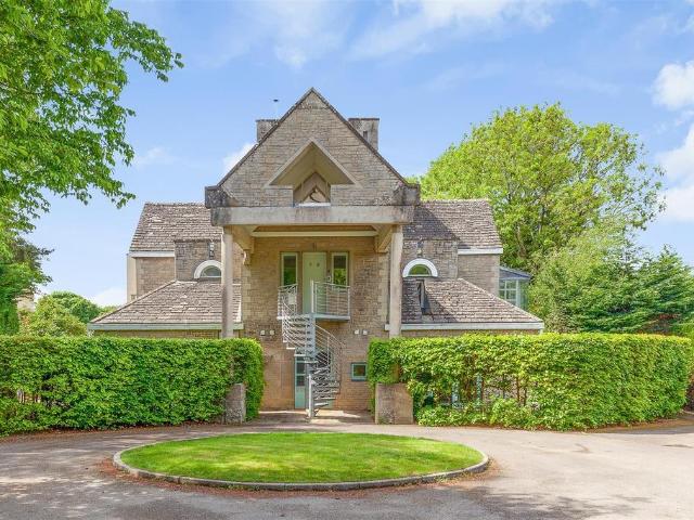Flat for sale in Black Bourton, Oxfordshire