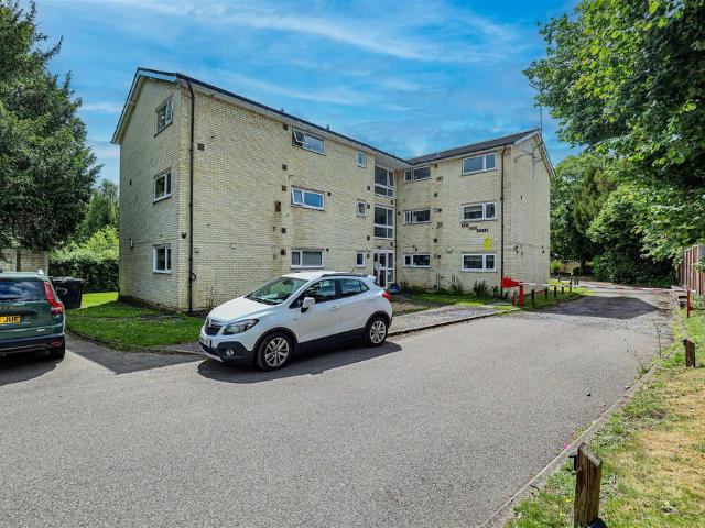 Flat for sale in Felden, Dacorum