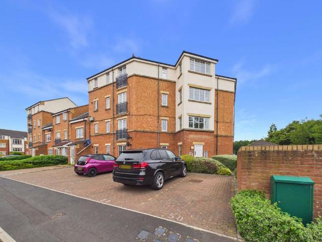 Flat for sale in Tyne And Wear