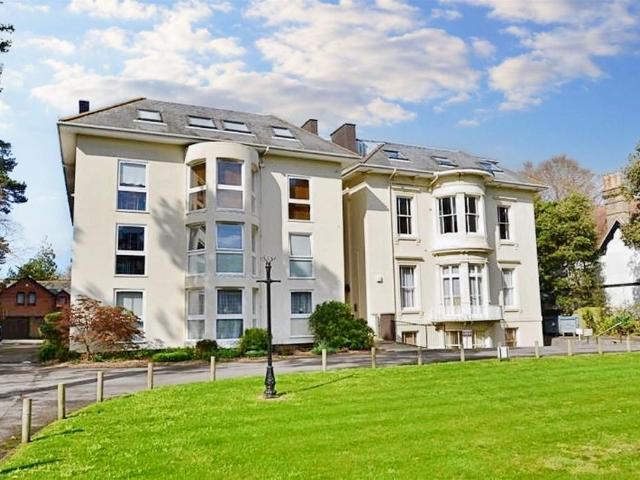 Flat for sale in Springbourne, Bournemouth