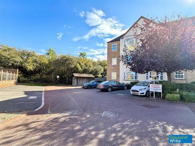 Flat for sale in Layfield, Yarm