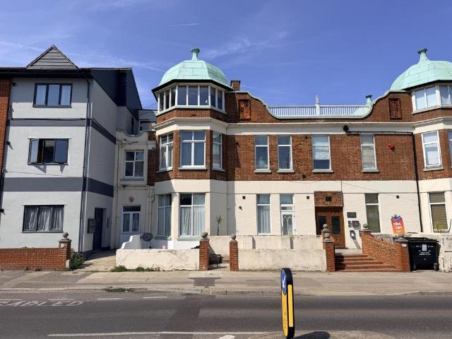 Flat for sale in East Cliftonville, Acol