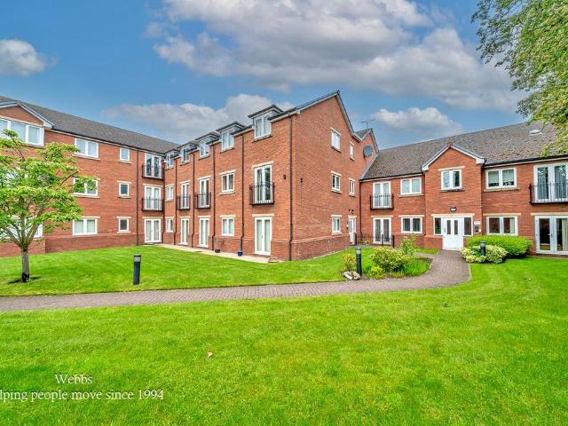 Flat for sale in Bloxwich, West Midlands