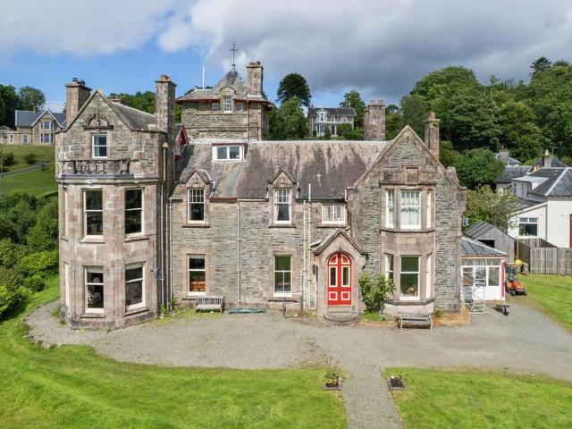 Flat for sale in Cove Bay, Scotland