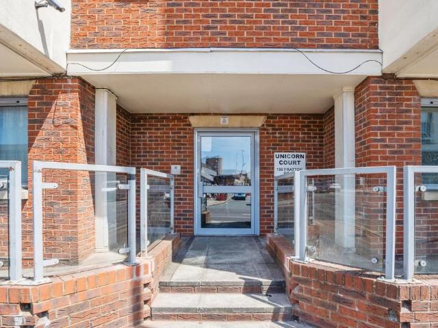 Flat for sale in Fratton, City Of Portsmouth