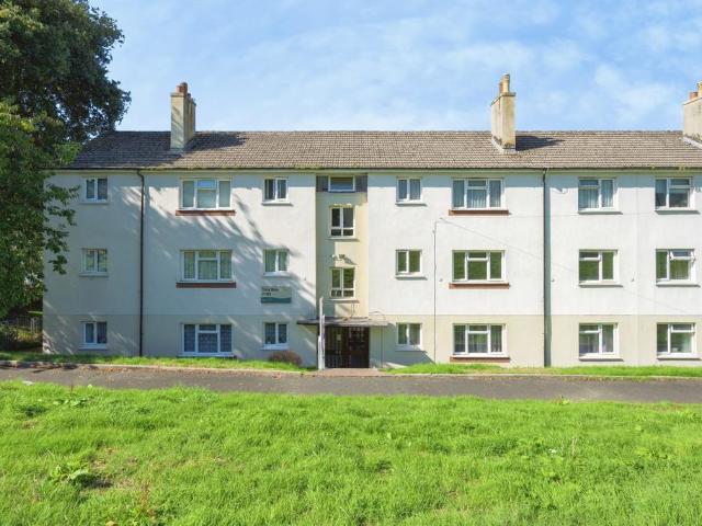 Flat for sale in Milehouse, Plymouth
